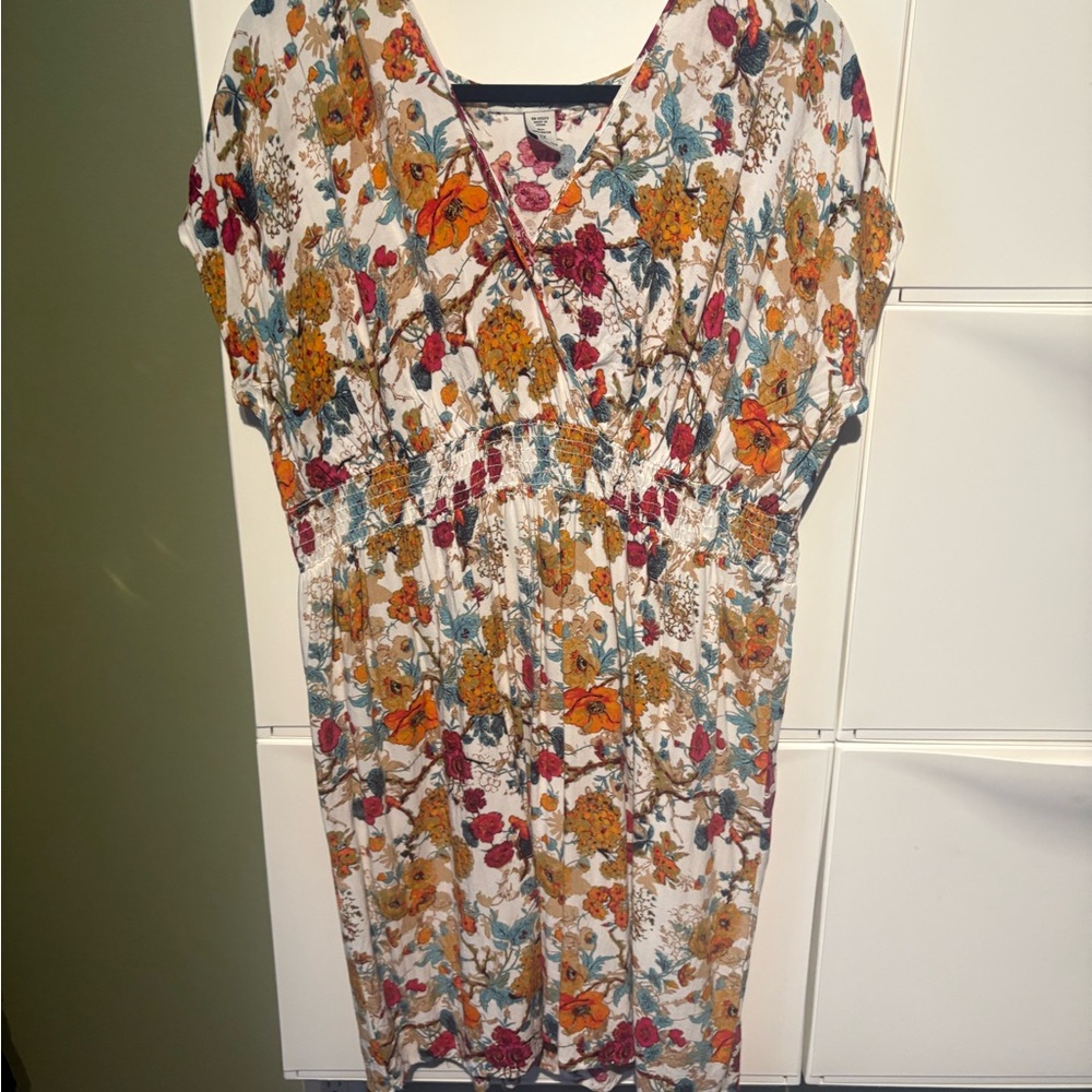 American Rag Cream Graphic Midi Dress